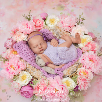 Весенняя фотосессия новорожденного, фотосъемка младенцев весной
