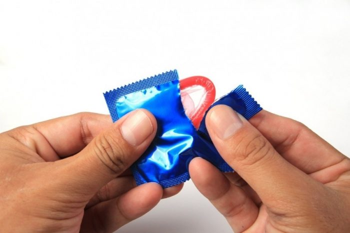 Парад ошибок использования презерватива